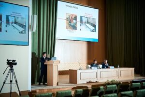 カザフスタンの国際医学学会での発表